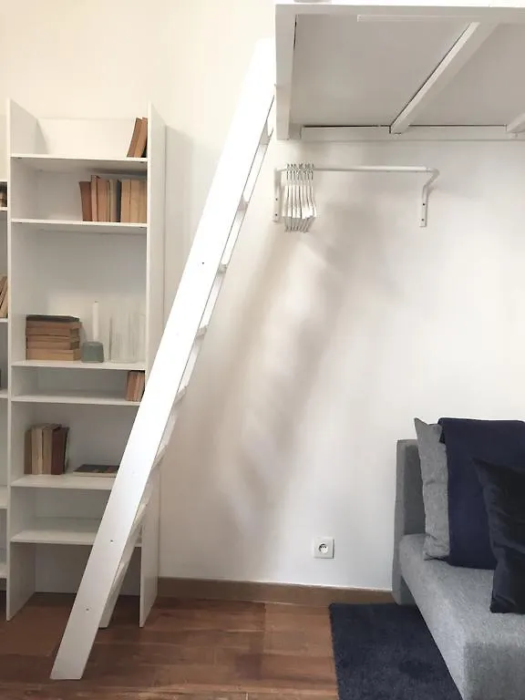 Hirondelle Apartmán *