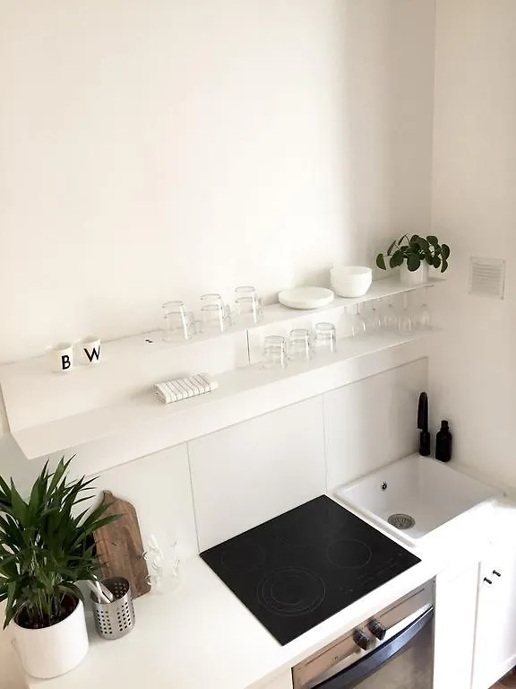 Hirondelle Apartment